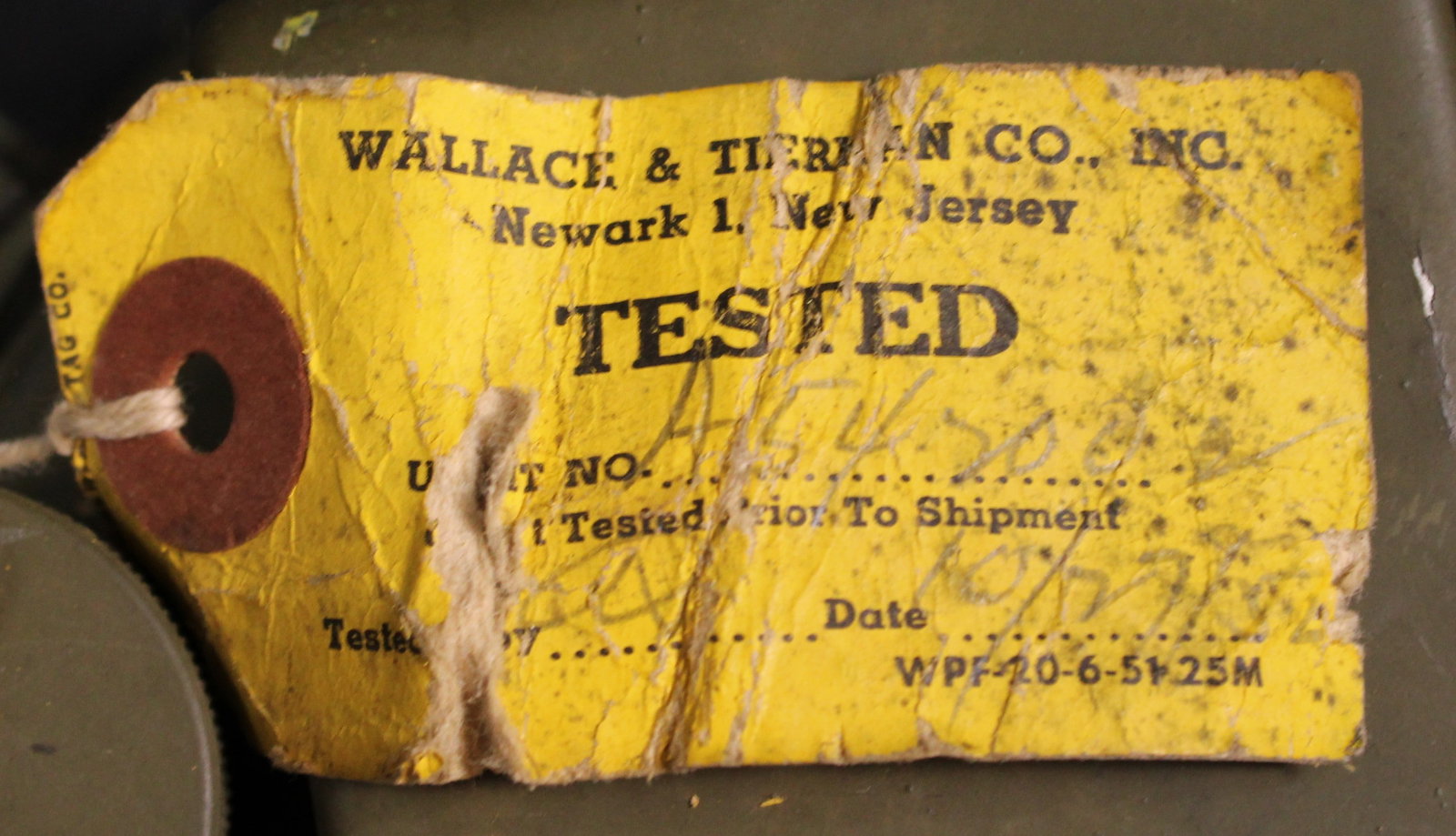 Group Lot: Cold War Civil Defense 17.5 Gallon Water Drum and Purifiaction Accessories (MAT) - 20