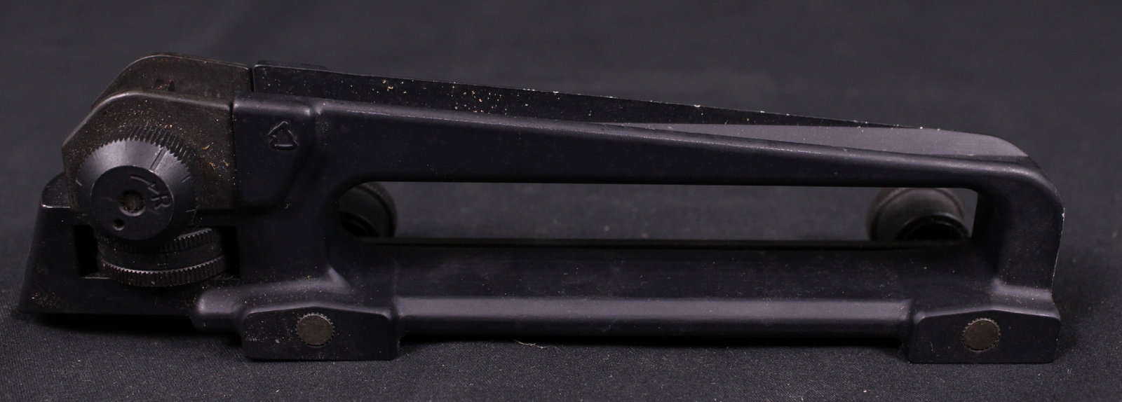 AR-15 Picatinny Carry Handle (VWC): Description coming soon Bidders are welcome to preview items in person during our normal operating hours Tuesday through Saturday 11am-6pm. Estimated shipping parcel size (LxWxH) 8 inches x 6 inches x