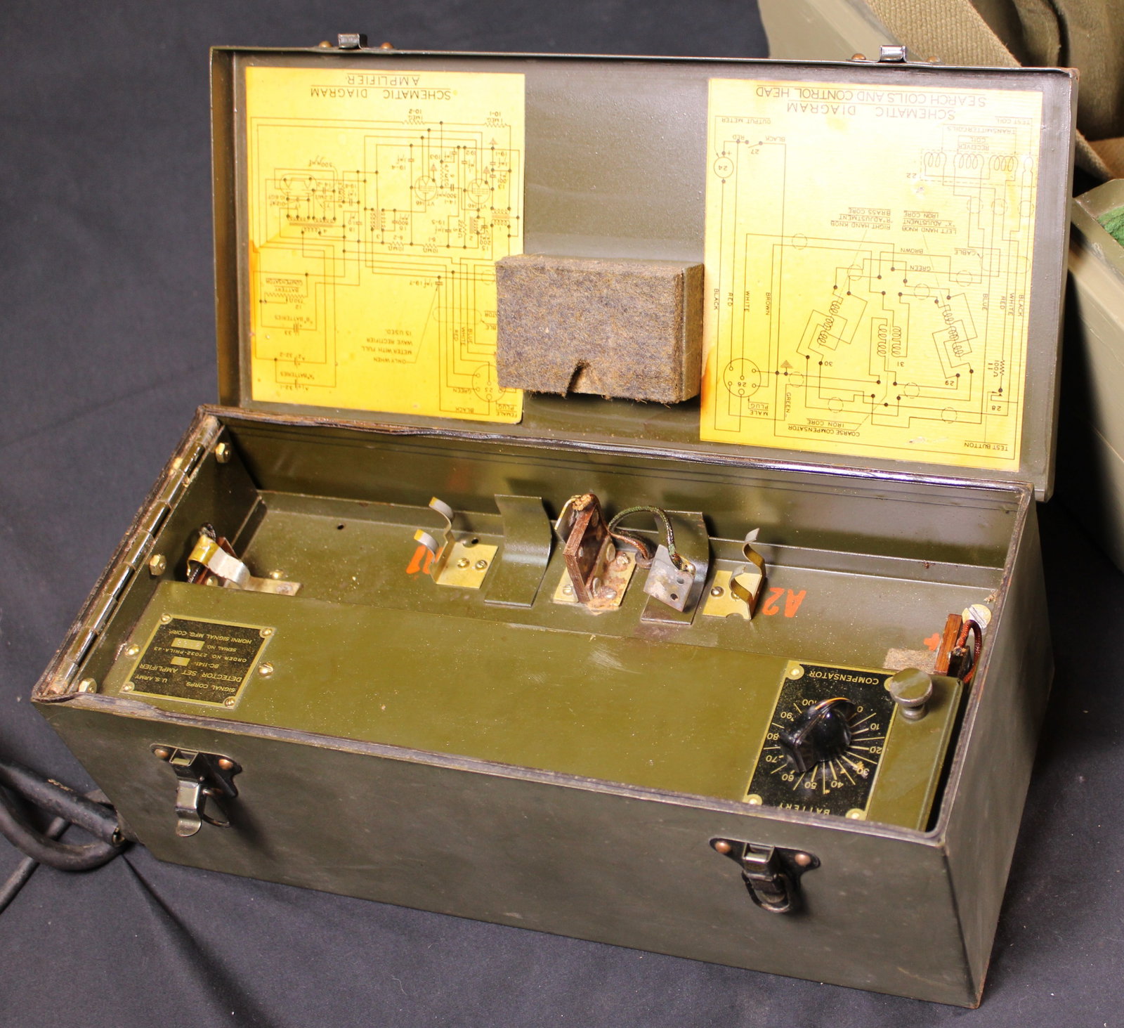WWII US Army Signal Corps Deltrola Corp. Mine Detector (HGC) - 14