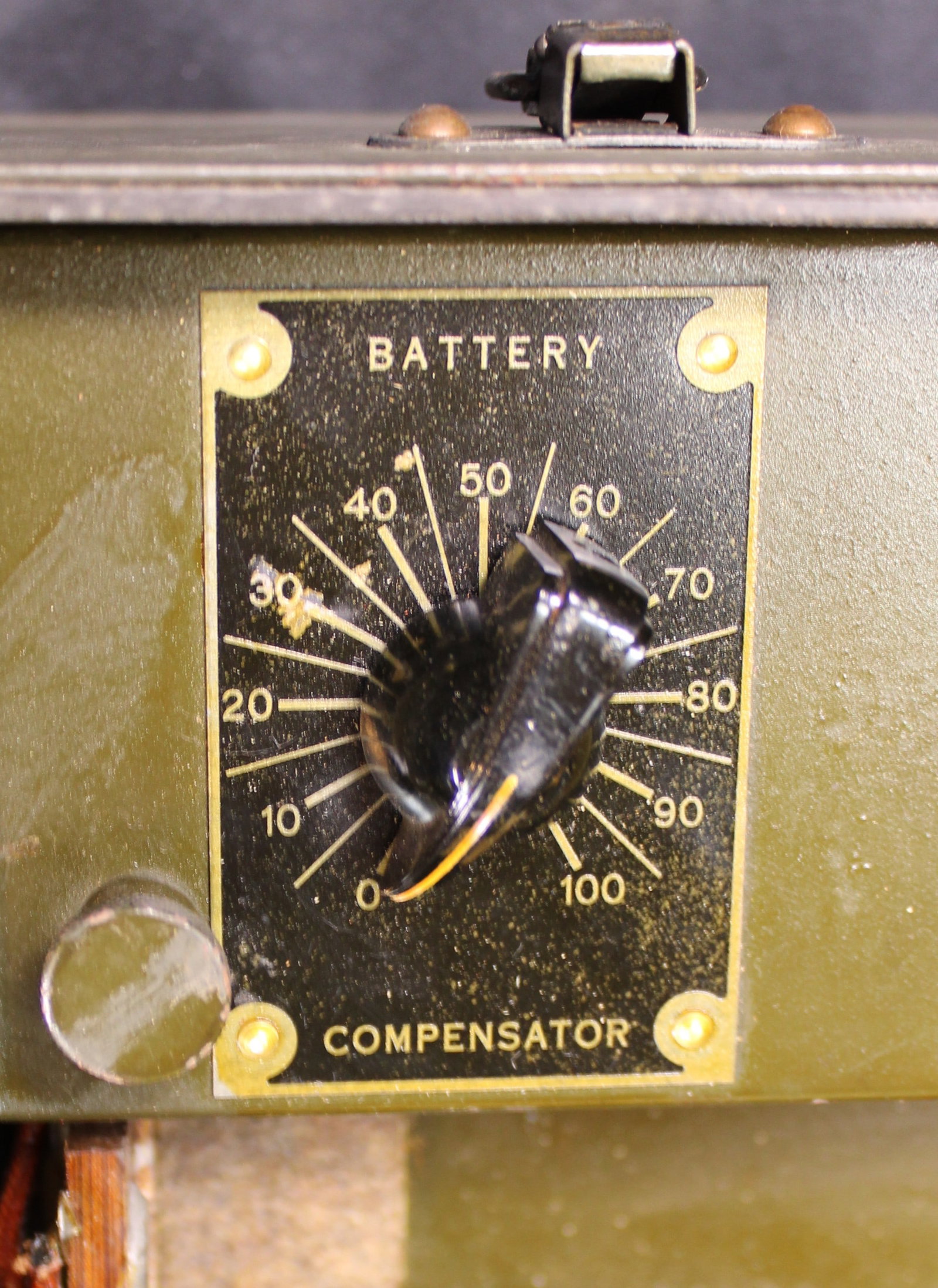 WWII US Army Signal Corps Deltrola Corp. Mine Detector (HGC) - 18