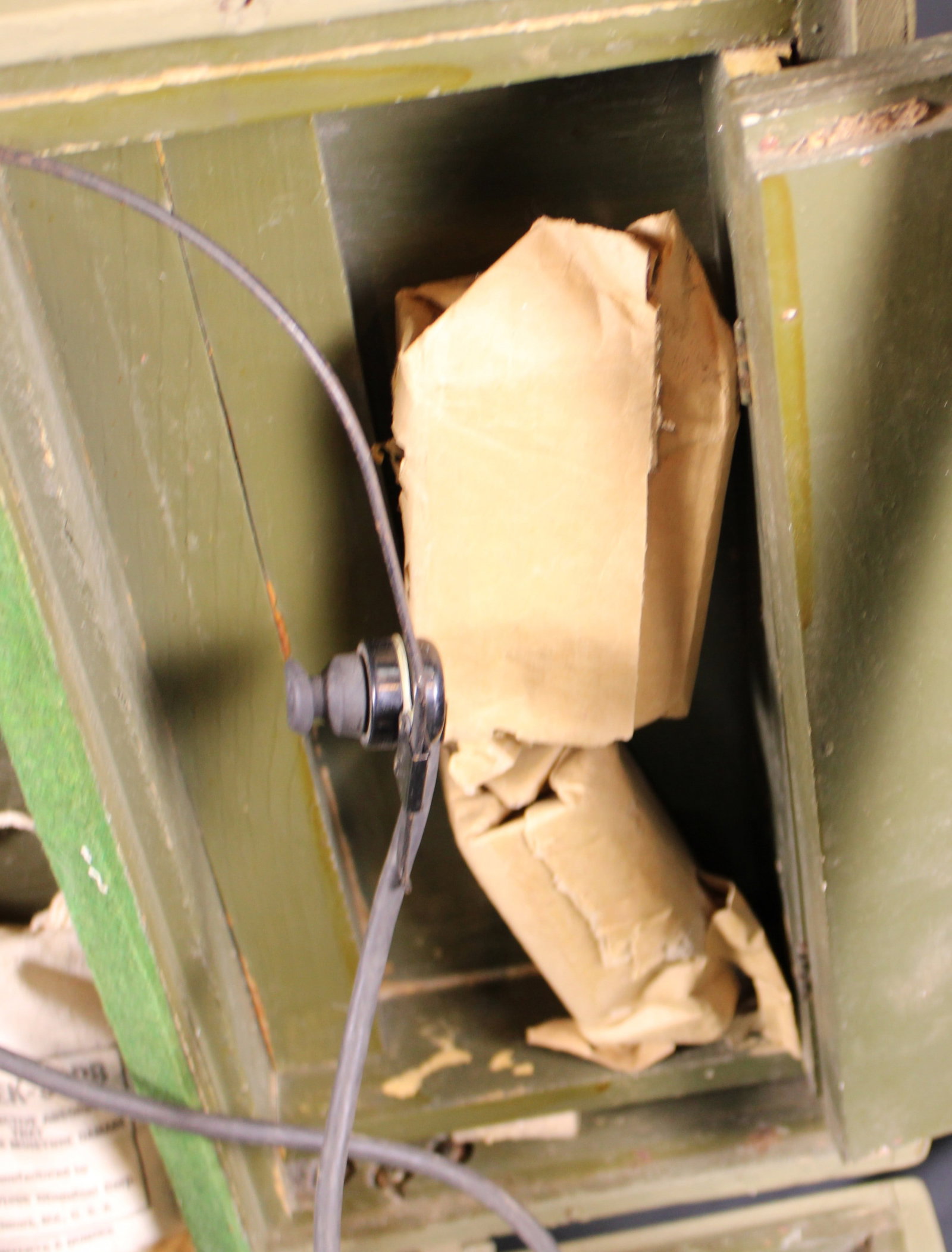 WWII US Army Signal Corps Deltrola Corp. Mine Detector (HGC) - 8