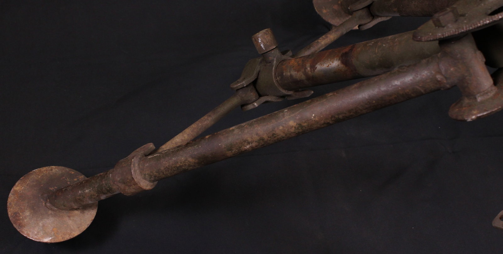 WWII British 4.2" Mortar Tripod (FMI) - 2
