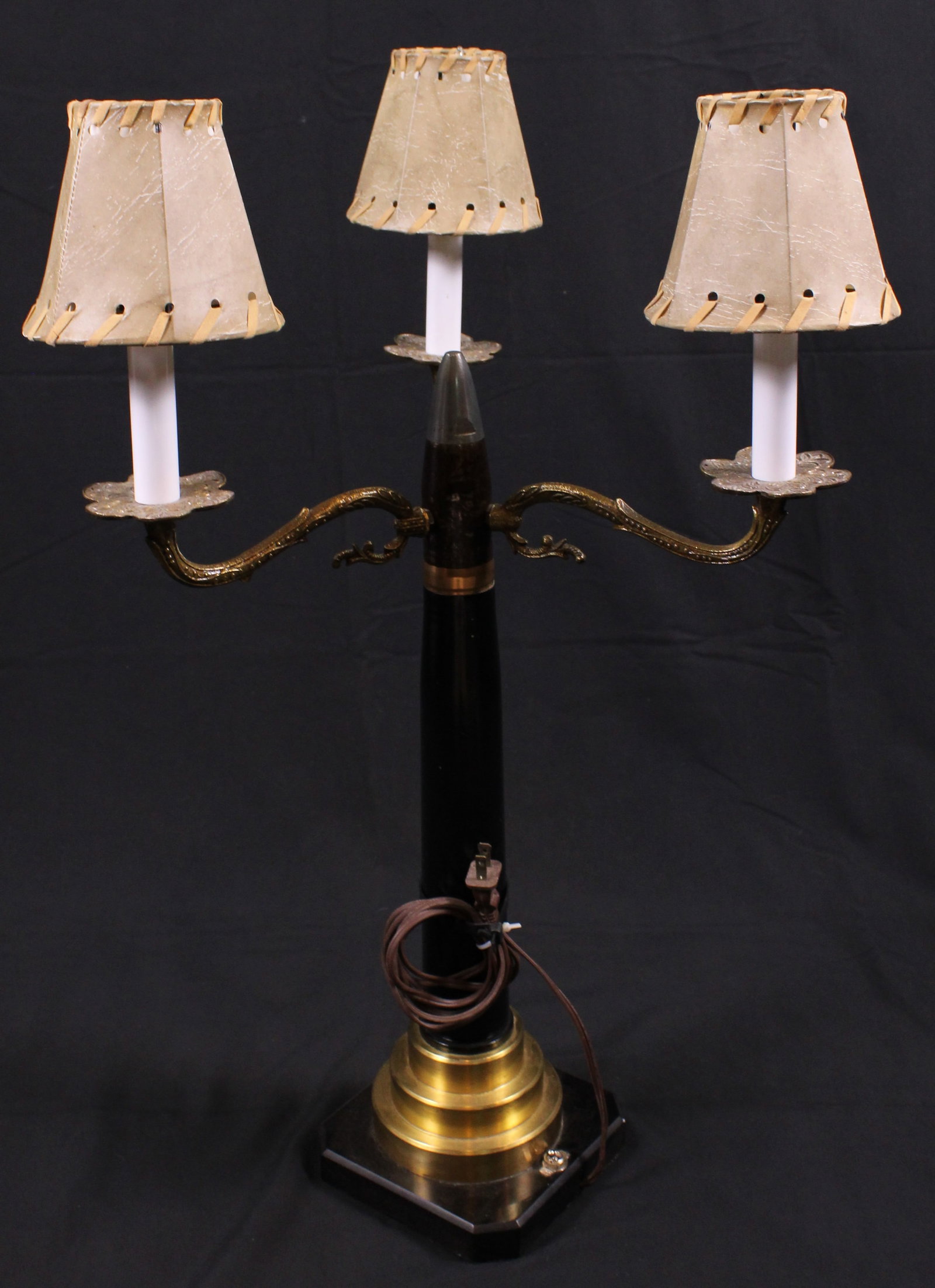 Functional Trench Art 40mm Bofors Lamp (FMI) (1 of 4)