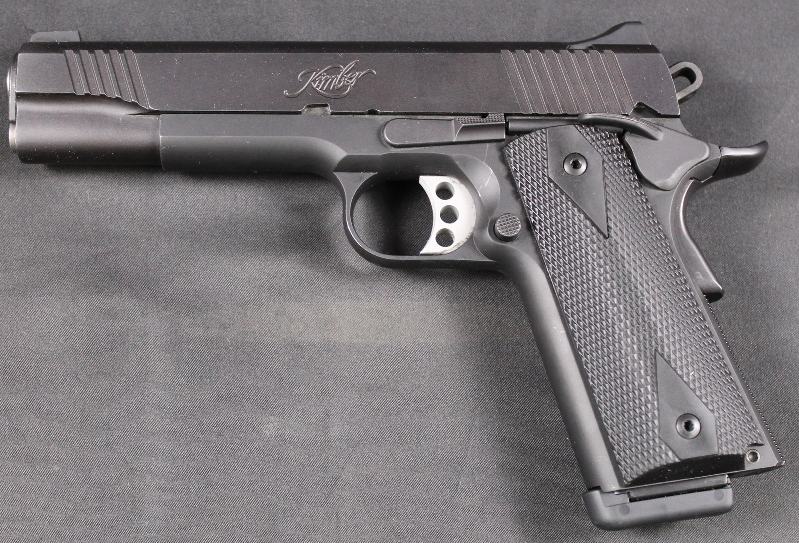 Kimber Custom II 1911 Chambered in .45 ACP Semi-Automatic Pistol FFL Required (HWE) - 3