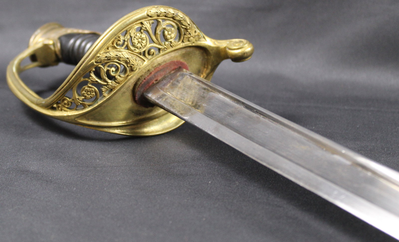 French M1855 Infantry Officer's Sword (Sabre) mfd by the Famous Impériale de Châtellerault - 9