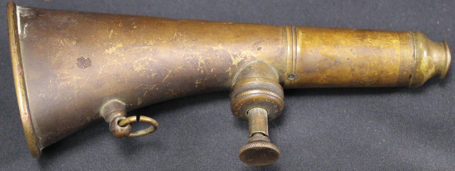 Vintage Civil War Era Nauticle Fog or Hunting Horn (SNR): This appears to be a vintage brass horn for nautical or hunting use. The consigner states they believe this to be c. American Civil War. It is designed to produce a loud sound. This one appears to