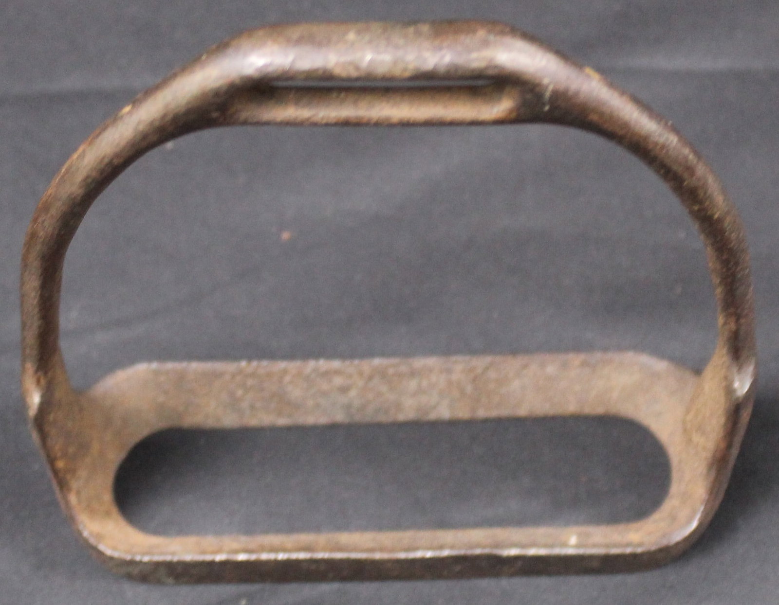 US Property Marked "AGS BROS" Cast Iron Stirrup (SNR) - 3