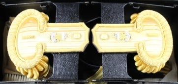 Excellent U.S. Navy Fore and Aft Beaver Cap and Epaulet Set for a US Navy Ensign (MME) - 3