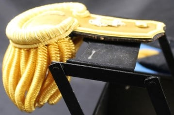 Excellent U.S. Navy Fore and Aft Beaver Cap and Epaulet Set for a US Navy Ensign (MME) - 6