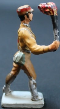 Pre-WWII Lineol SA Torchbearer Marching Soldier c.1930s (MME) - 4