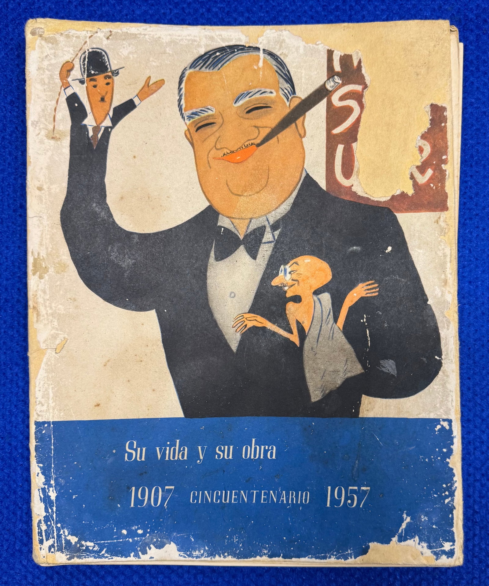 Vintage La Habana Cuba Massaguer Book: 1957First Edition11 1/4" x 8 1/2"La Habana Cuba "Massaguer His Life And His Autobiography Graphic History and Anecdotal" 1907-1957 Havana Cuba 1958 dedicated to the fiftieth anniversary of Conrado