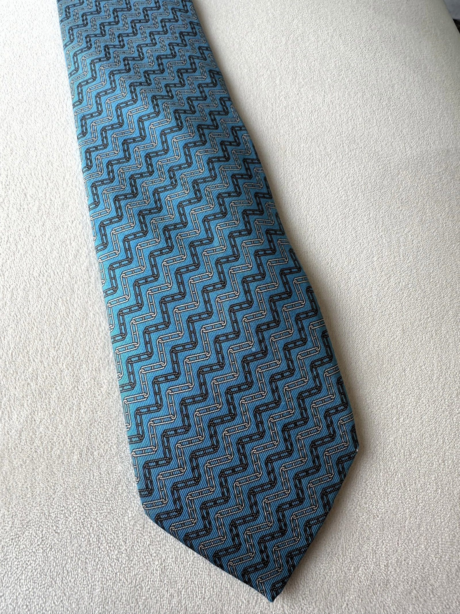 Hermes Silk Tie Blue Geometric Pattern + Box - 2