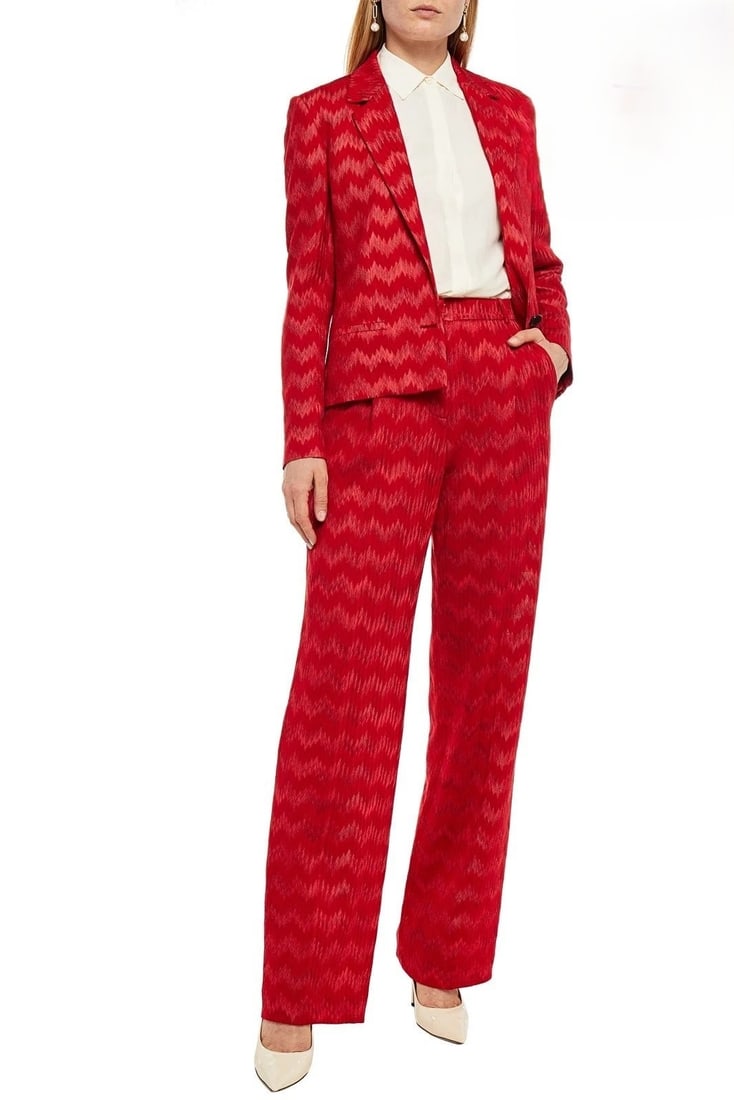 Missoni Knit Wide-Leg Trousers US 6 M NWT: New with tags Missoni knitted wide-leg trousers in red wool/viscose blend with pleated front and high-rise cut. Silk-blend lining. Made in Italy. Highlights: IT42 (US6/UK10) / Universal M High-rise, w