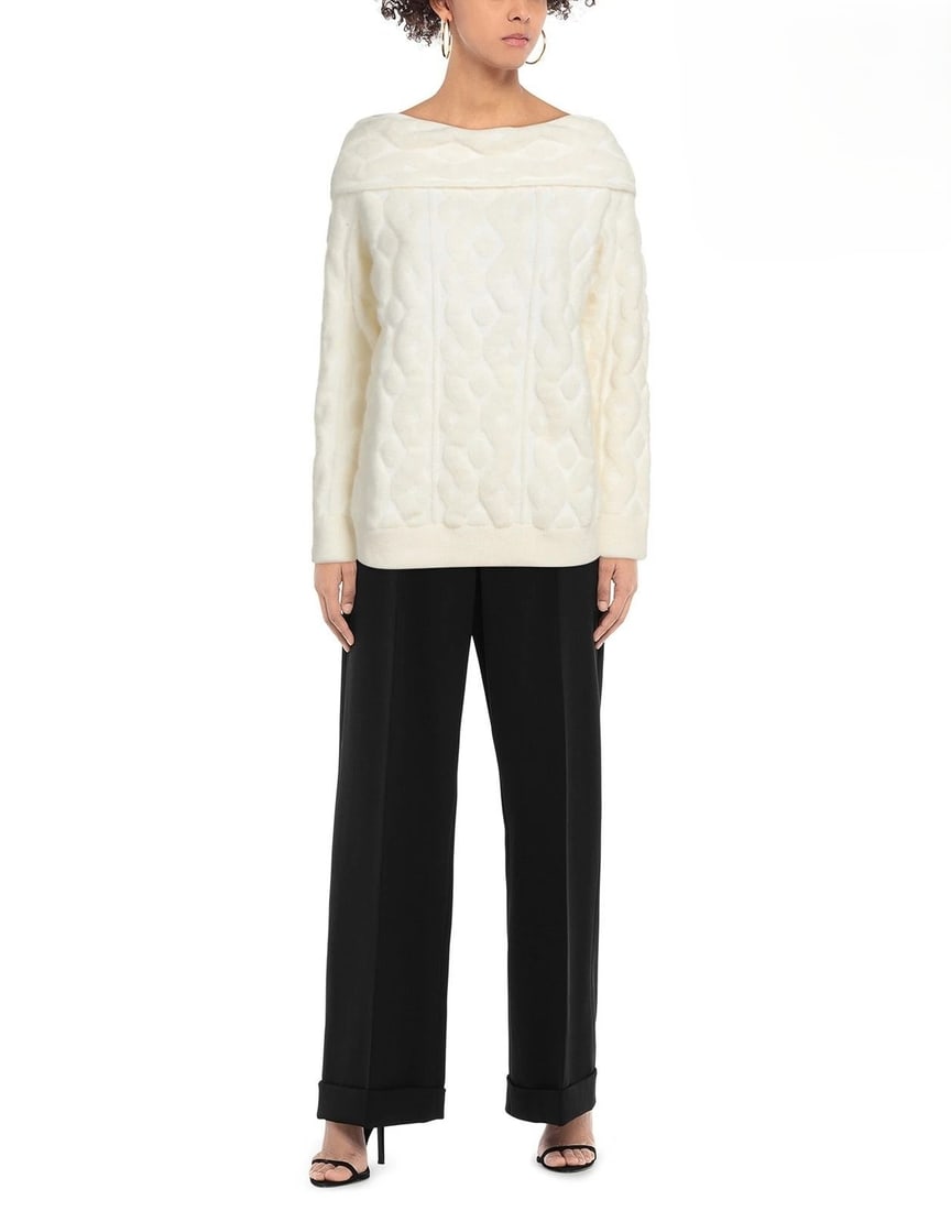 Blumarine Mohair Wool Jumper US 6 M Ivory NWT: New with tags Blumarine pullover sweater in ivory with mohair/wool blend and stretch knit. Mediumweight knit, boat neck, long sleeves. Made in Italy. Highlights: IT42 (US6/UK10) / Universal M Mohair/w