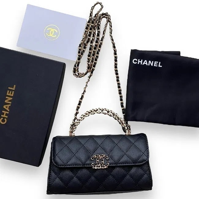 CHANEL Black Quilted Beauté Mini Bag – Overlap Handles – Gold Hardware – NIB (1 of 7)