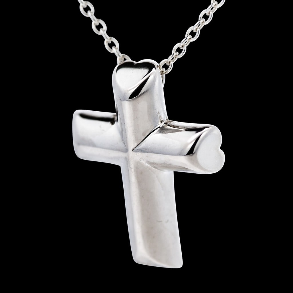 Tiffany & Co. Cross Necklace in Sterling Silver with Heart Edges 16" w/ Pouch (1 of 5)