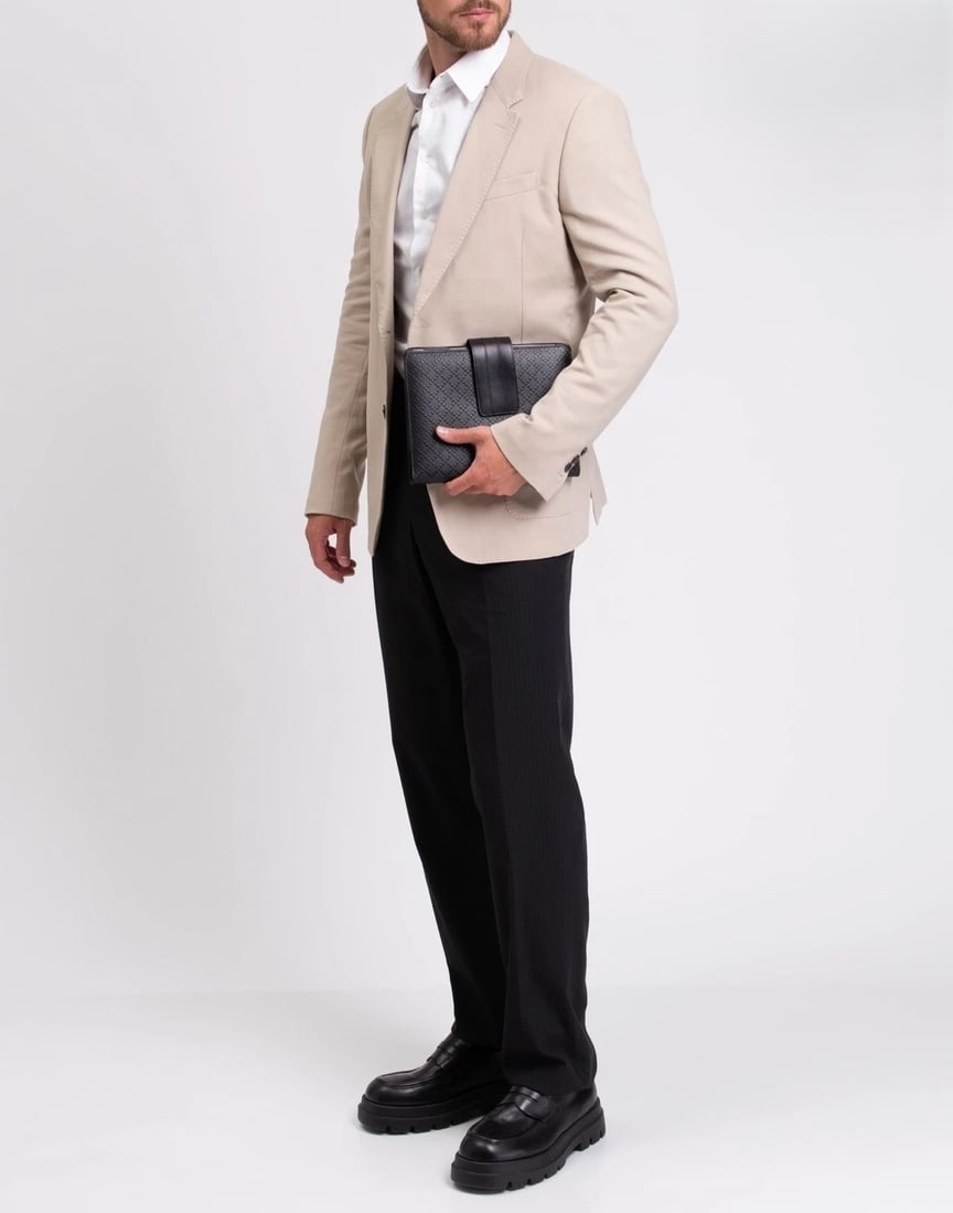 Gucci Diamante Leather iPad Air Case (NWOT) (1 of 10)