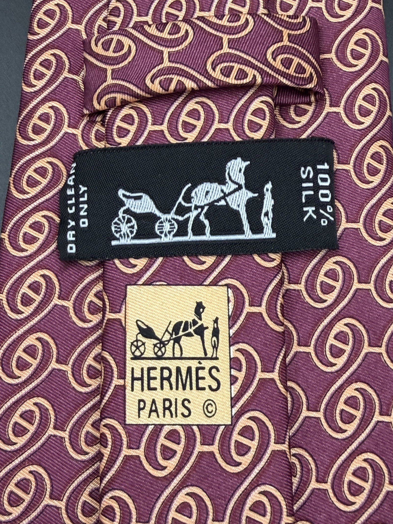 Designer Cream Mauve Necktie w/ Interlocking Loop Pattern - 4