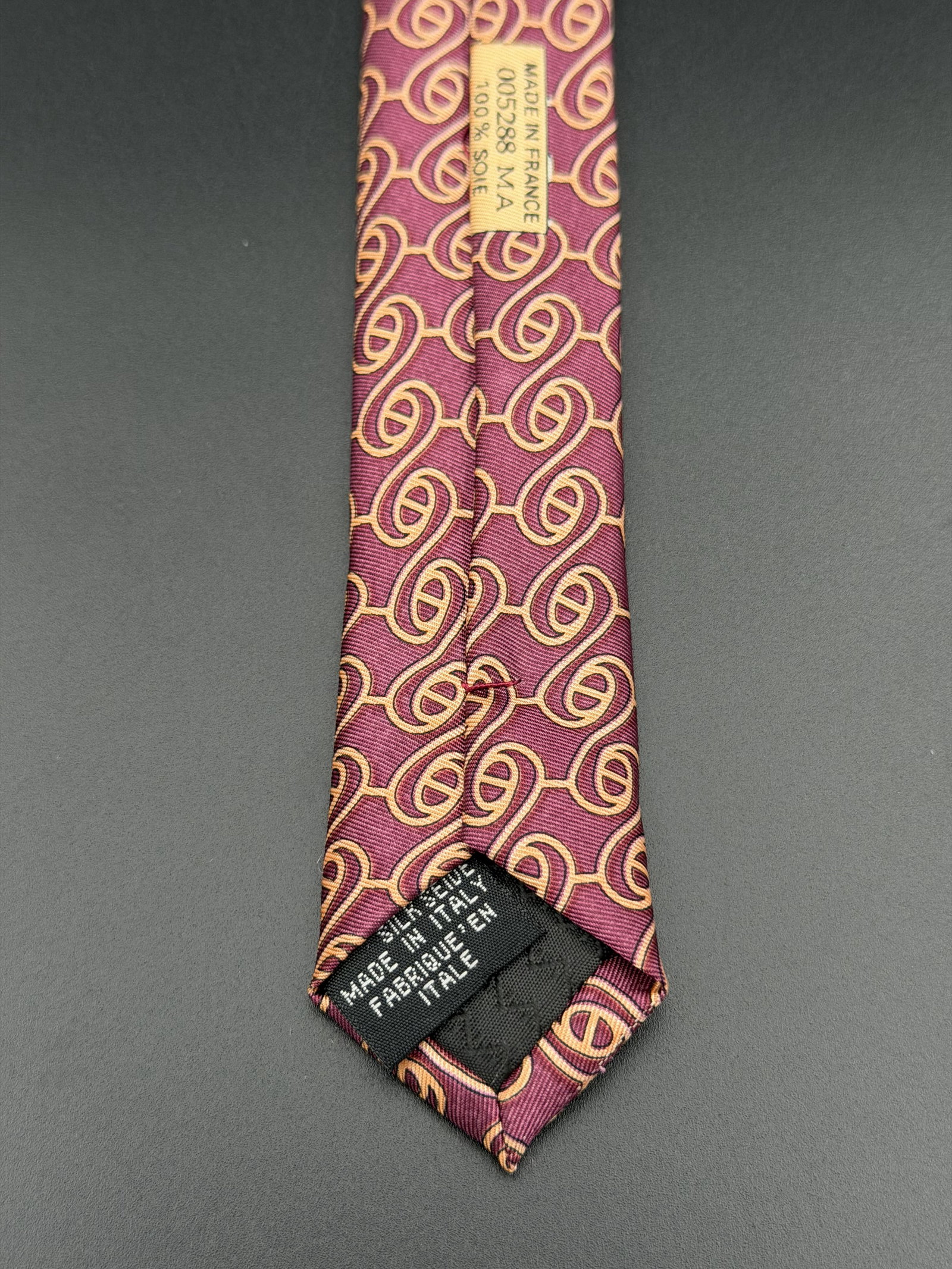 Designer Cream Mauve Necktie w/ Interlocking Loop Pattern - 6