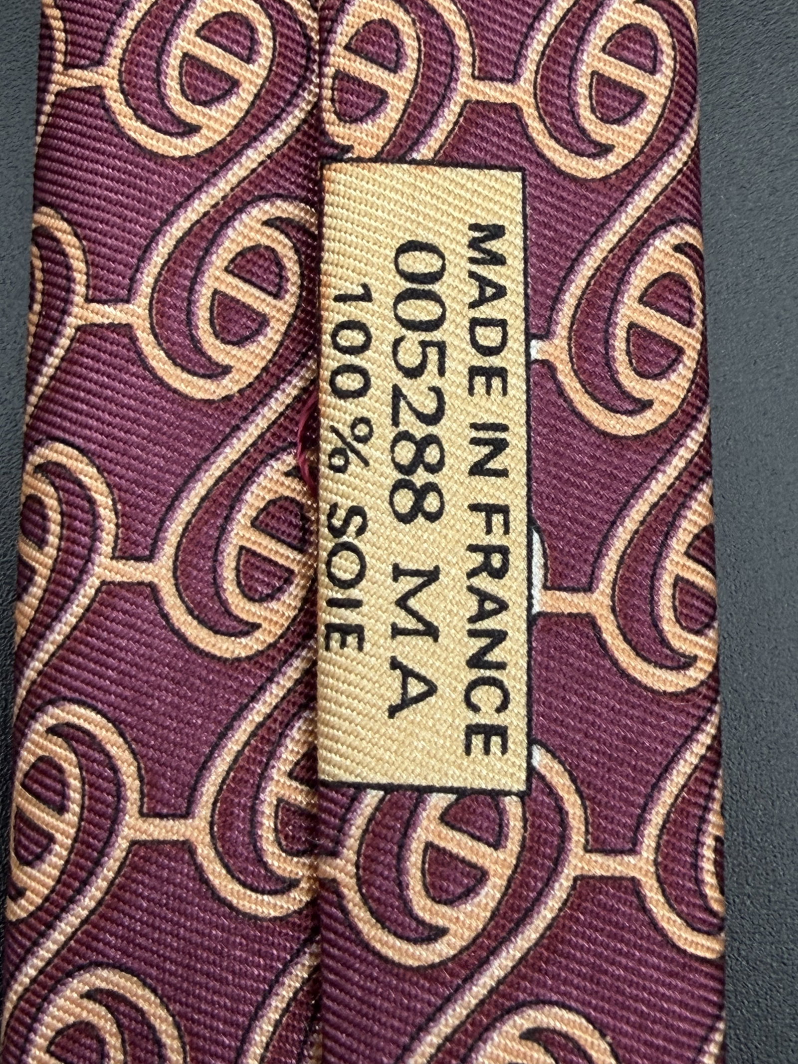 Designer Cream Mauve Necktie w/ Interlocking Loop Pattern - 7