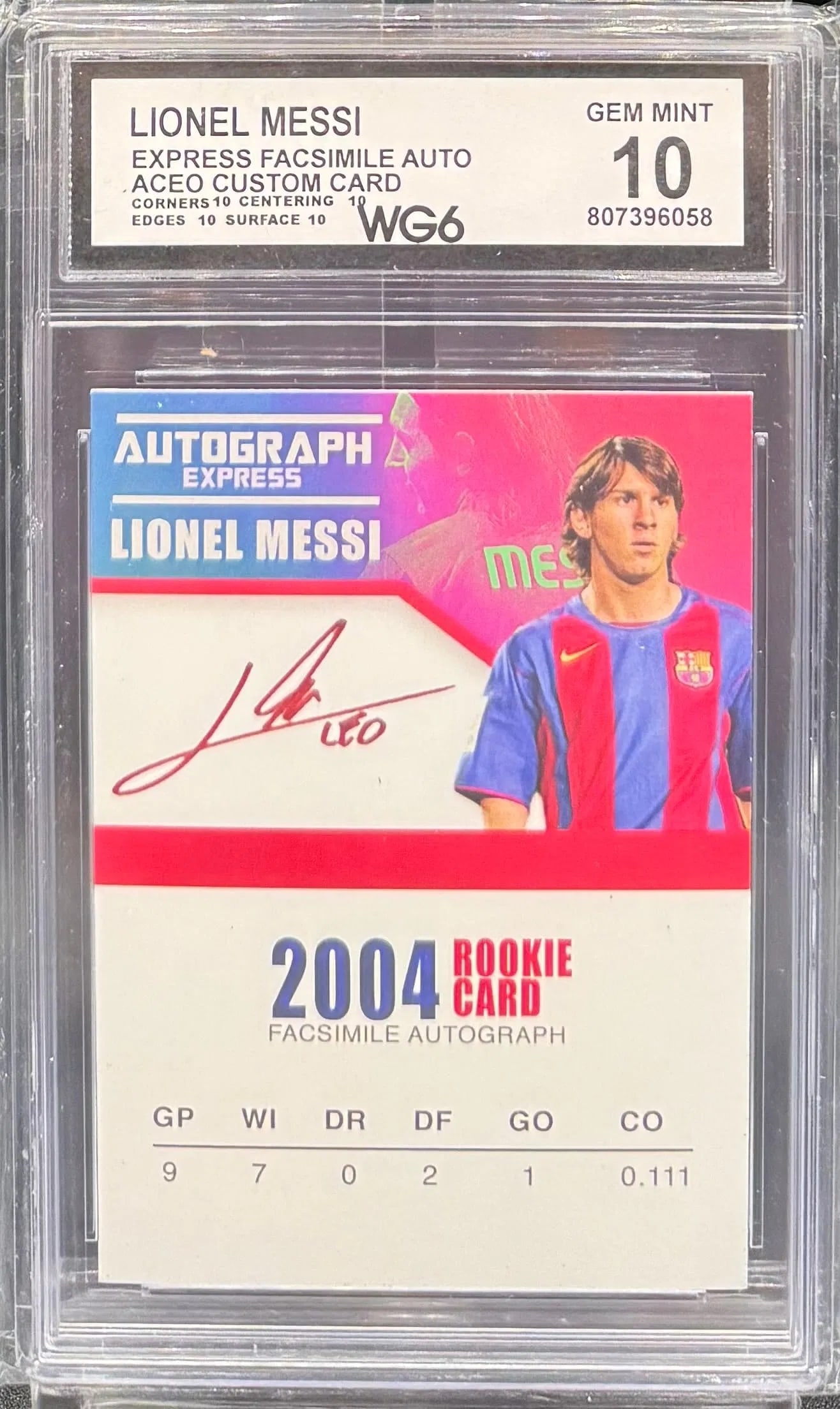 2004 Lionel Messi "Autograph Express" Facsimile Rookie – WG6 GEM MINT 10 – Barcelona RC: An exceptional sports collectible: a pristine WG6 GEM MINT 10 example of Lionel Messi’s 2004 "Autograph Express" facsimile rookie card. The composition features a vibrant, Barcelona–era pr