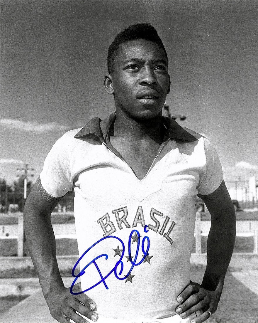 Pelé Hand-Signed Brazil Vintage Photo AFI COA Rare 8"x10" Collectible (1 of 1)
