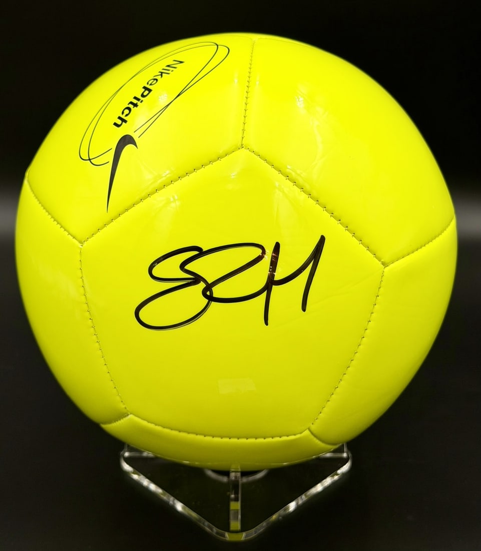 Erling Haaland Signed Nike Pitch Size 5 Soccer Ball GA COA: Erling Haaland Signed Nike Pitch Size 5 Soccer Ball GA COA Official Nike Pitch Size 5 soccer ball personally signed by Erling Haaland in black marker across one panel. The ball features a vibrant high
