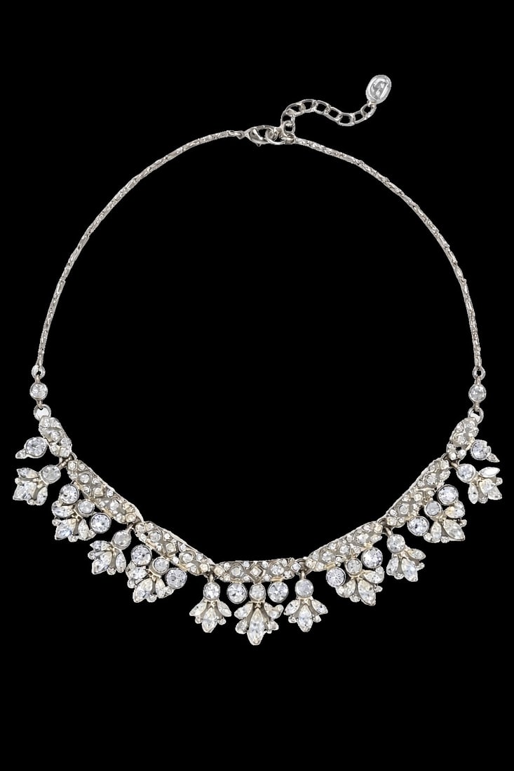 IMPORTED MSRP €415 Ben-Amun Rhinestone Chain Necklace (Unauthenticated): PLEASE READ: This item has not been authenticated by Atomic Pear. Please ask absolutely any questions or request additional photographs before you bid. Thank you! Love, Atomic Pear A glamorous Ben-Amu