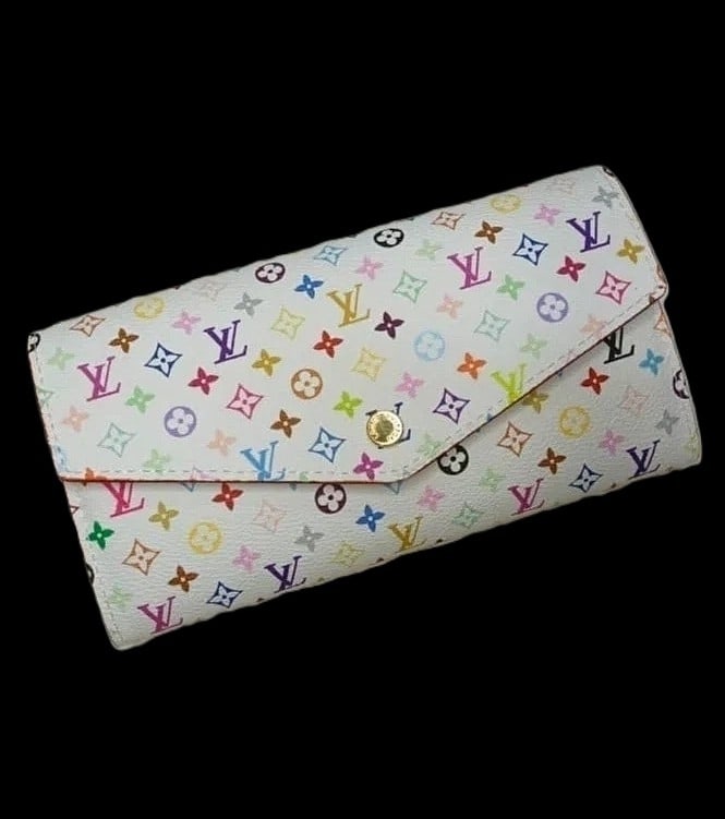 MSRP $1,695 LOUIS VUITTON Murakami Sarah Wallet White Multicolor Pink Interior (Unauthenticated): PLEASE READ: This item has not been authenticated by Atomic Pear. Please ask absolutely any questions or request additional photographs before you bid. Thank you! Love, Atomic Pear Louis Vuitton Sarah