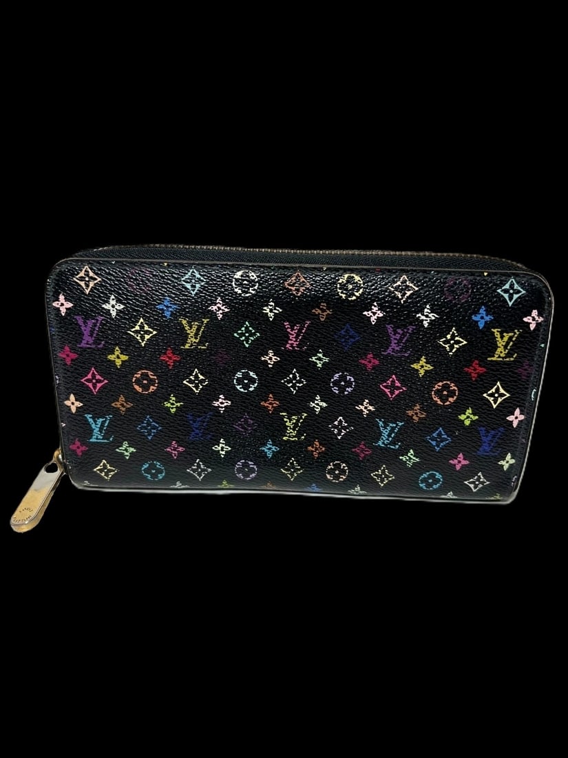 MSRP $1,995 RARE LOUIS VUITTON Murakami Black Multicolor Monogram Zippy Wallet (Unauthenticated): PLEASE READ: This item has not been authenticated by Atomic Pear. Please ask absolutely any questions or request additional photographs before you bid. Thank you! Love, Atomic Pear RARE Louis Vuitton 
