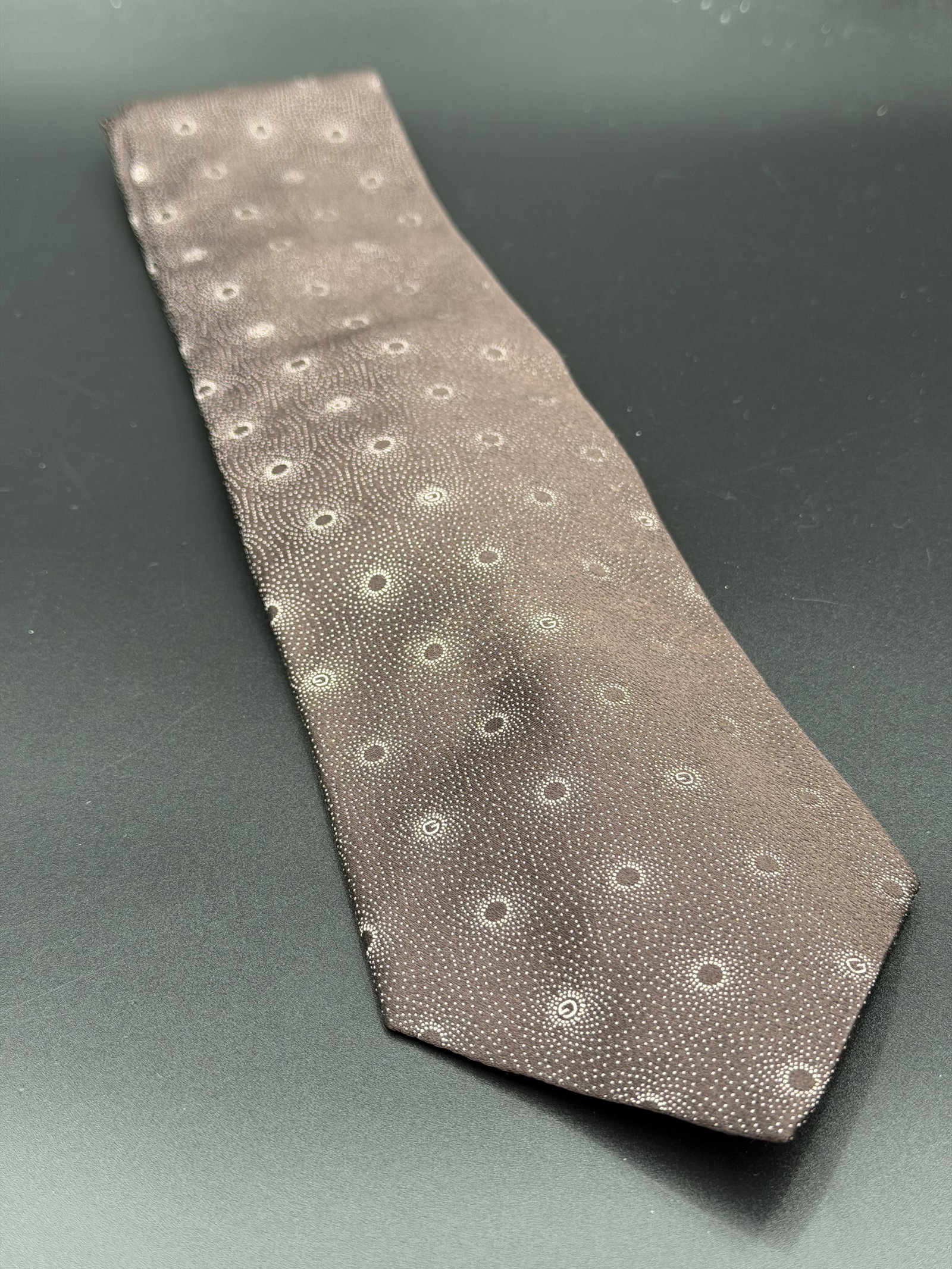 MSRP $295 GUCCI 100% Silk Tie Brown Geometric Pattern Made in Italy (Unauthenticated) (1 of 7)