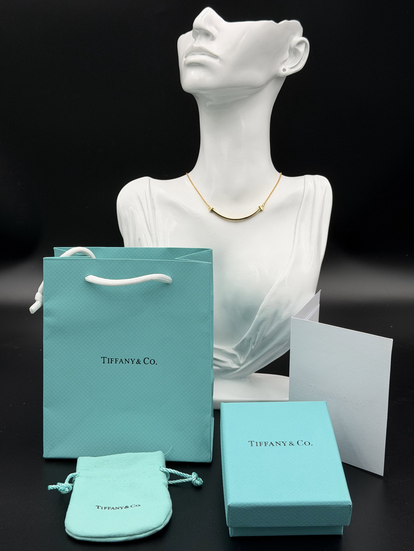 MSRP $3,250 TIFFANY & CO. T Smile Necklace 18K Yellow Gold 3.65 g w/ Box, Pouch & Gift Bag (: PLEASE READ: This item has not been authenticated by Atomic Pear. Please ask absolutely any questions or request additional photographs before you bid. Thank you! Love, Atomic Pear TIFFANY & CO. T Smi