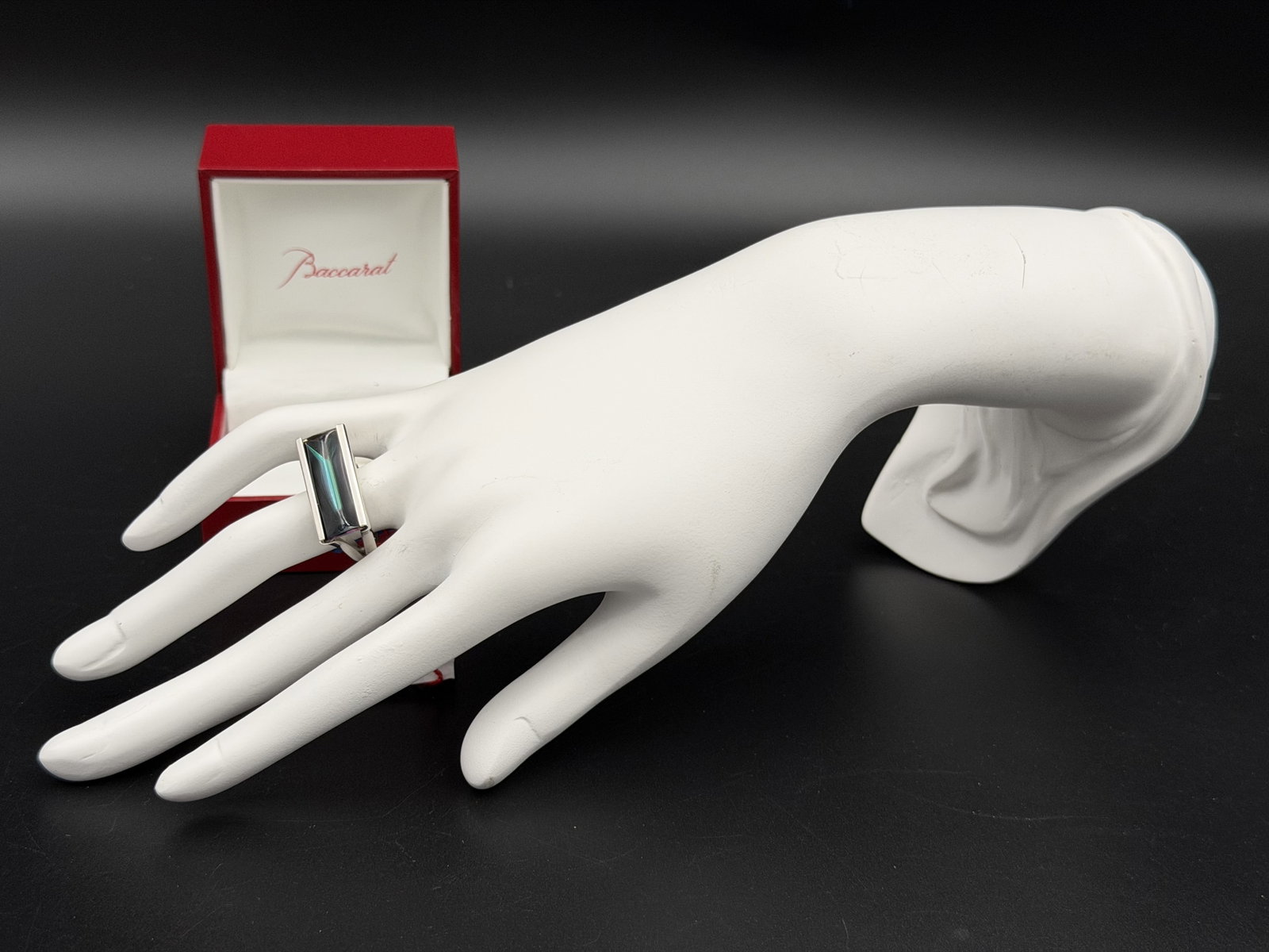 MSRP $450 Baccarat Insomnight Sterling Silver 925 Green Crystal Ring T53 Sz 53 w/ Box France: Striking contemporary design meets renowned French craftsmanship in this Baccarat Insomnight ring. Crafted in France from solid sterling silver (925/1000) and featuring a captivating rectangular green