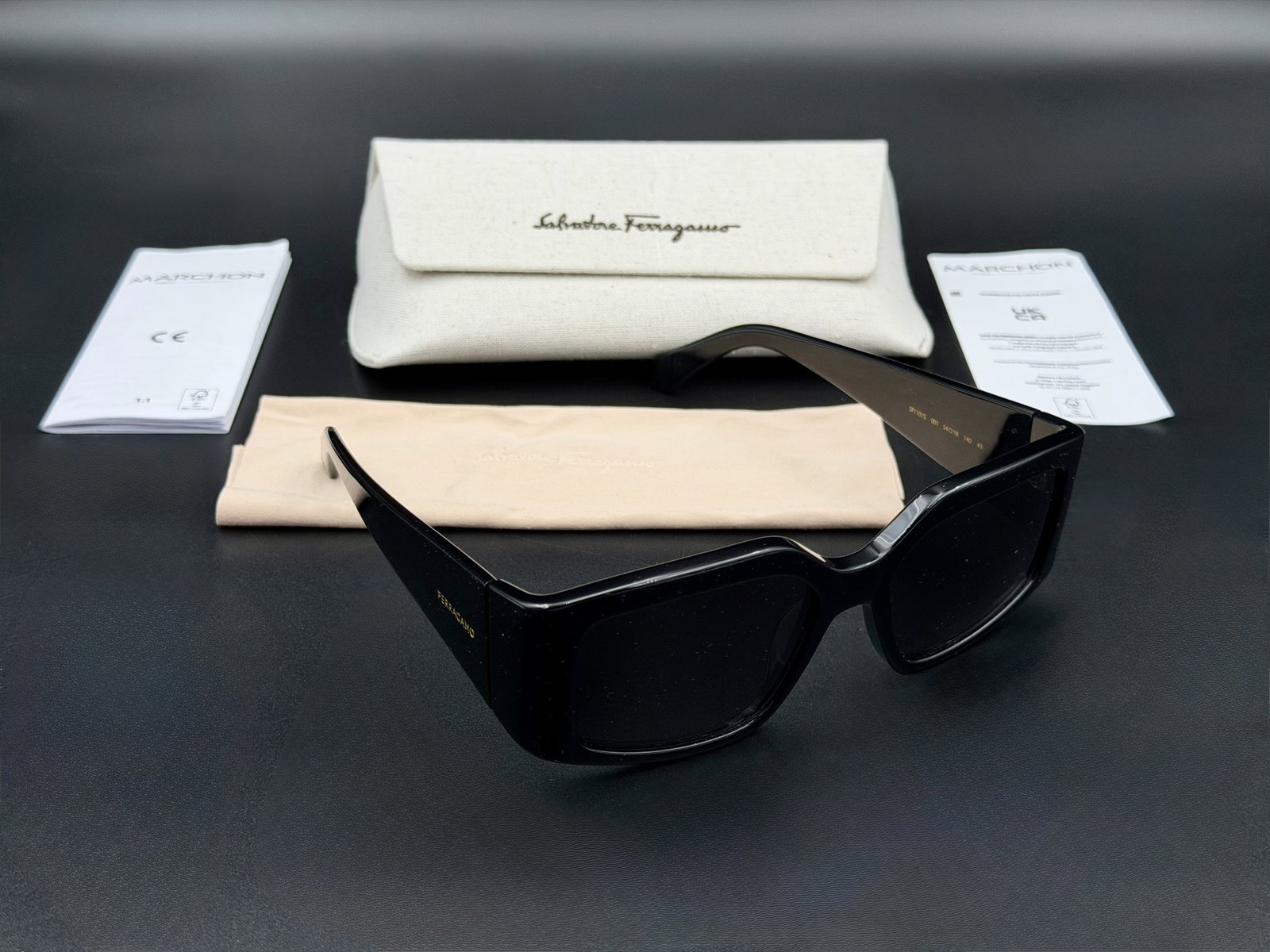 MSRP $695 Ferragamo Black Square Rectangular Sunglasses SF1101S Box Set NWOT in Box (Unauthenticated (1 of 14)
