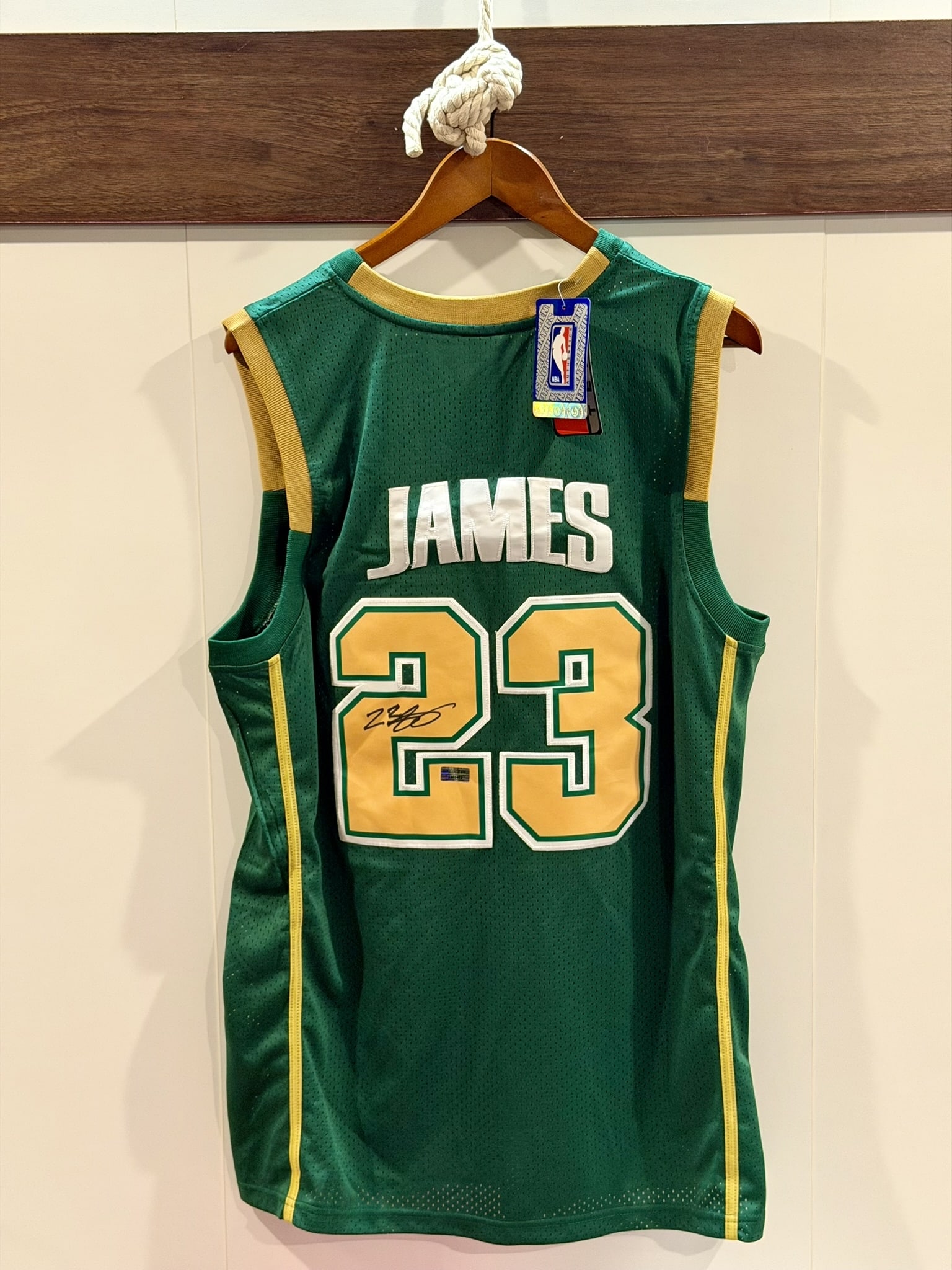 LeBron James Signed St Vincent-St Mary High School Nike Irish Jersey 2003 Authentic Direct COA: Officially hand-signed LeBron James St. Vincent-St. Mary High School Nike basketball jersey, commemorating his historic 2003 rookie era, accompanied by a Certificate of Authenticity. This premium gree