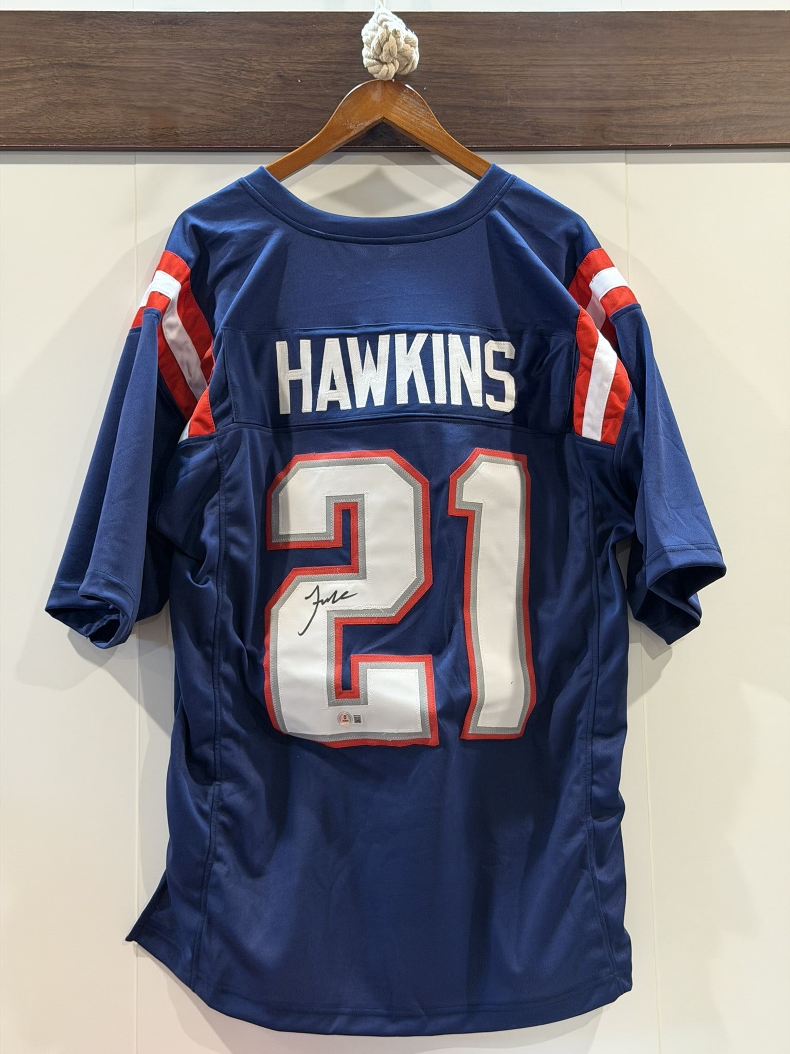 Jaylinn Hawkins Signed Patriots #21 NFL Jersey Beckett COA Sz XL NWOT (1 of 6)