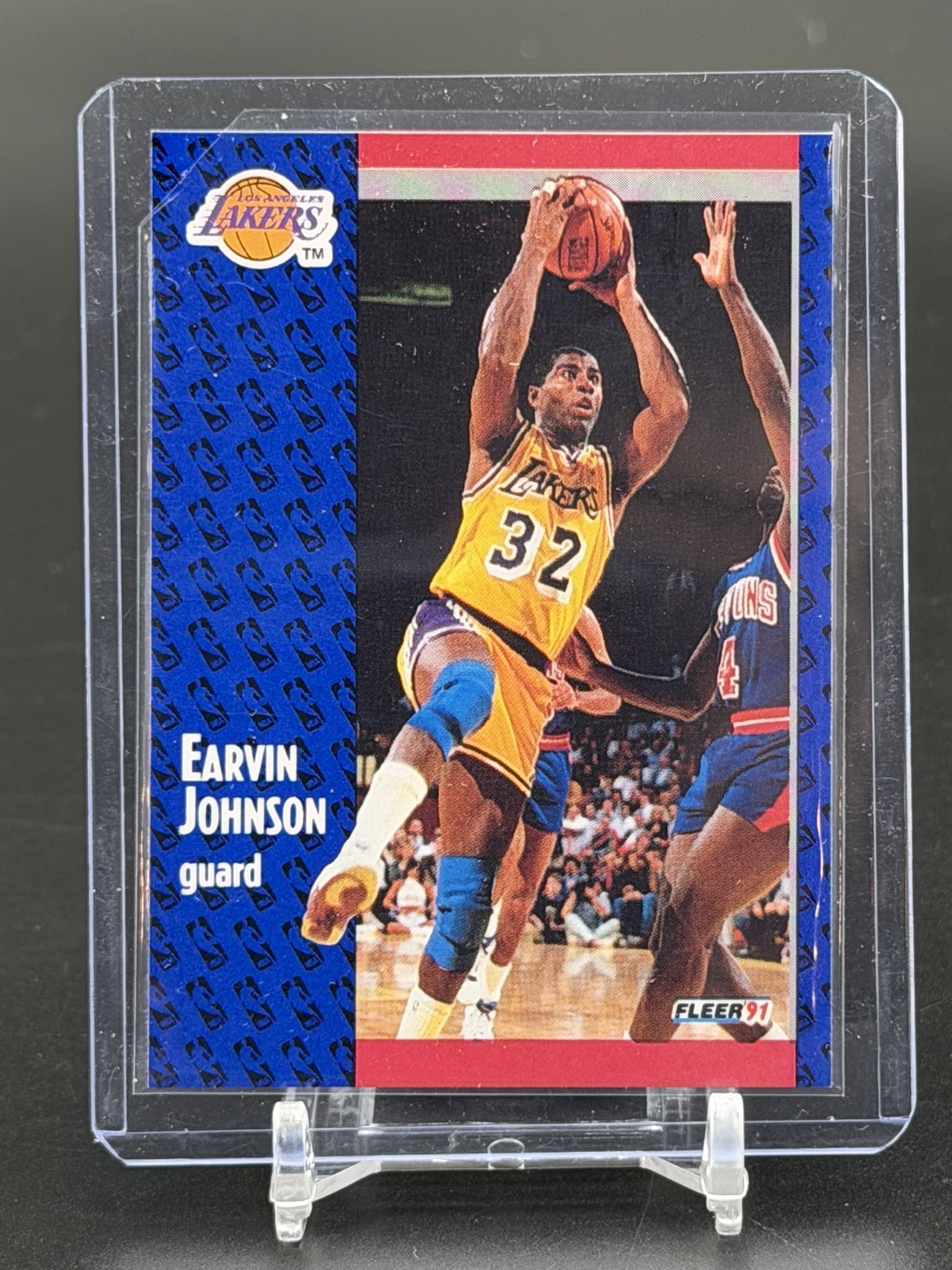 1991-92 Fleer Magic Earvin Johnson Card #100 Los Angeles Lakers Vintage Basketball Legend (1 of 2)