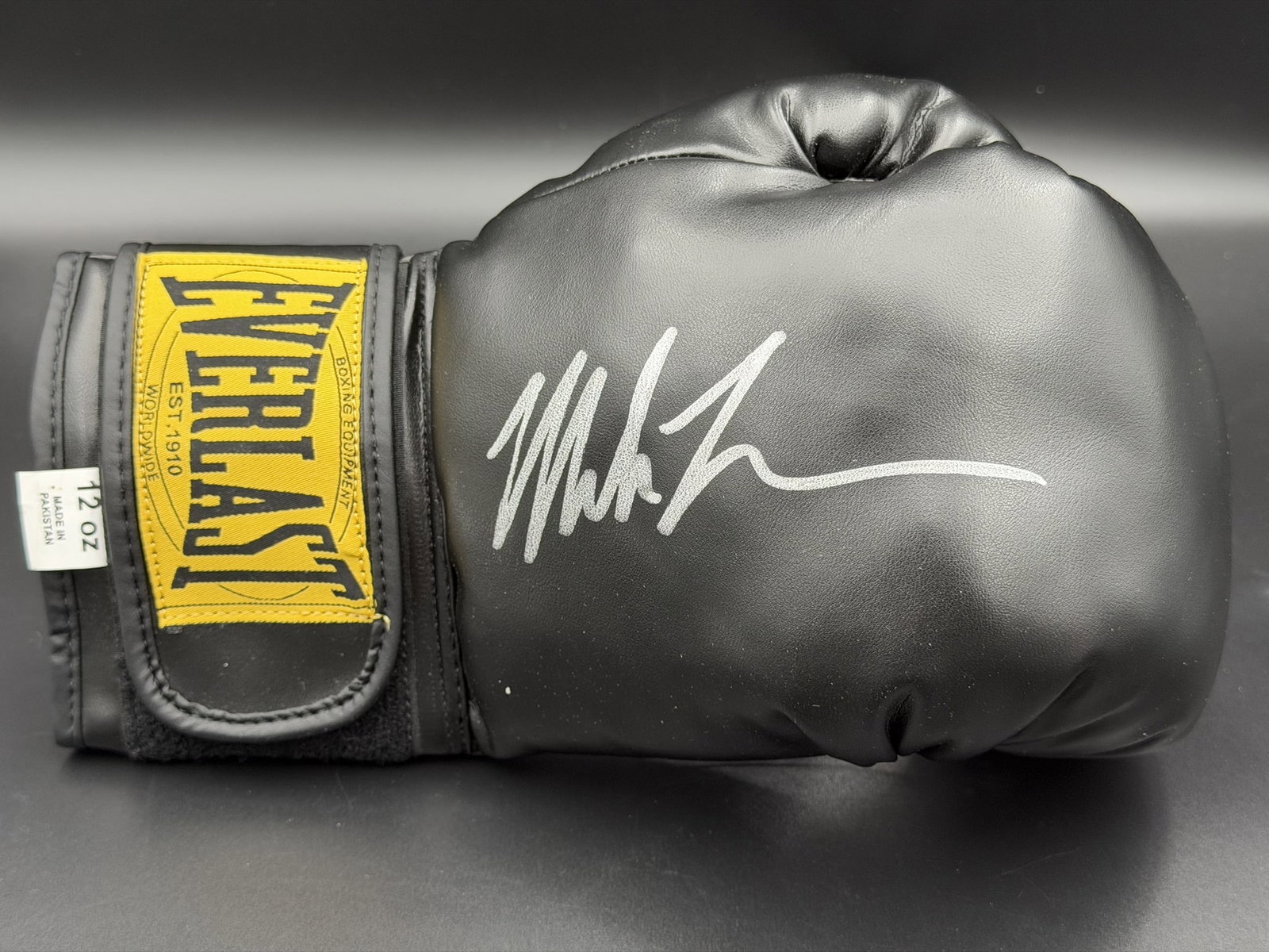 Mike Tyson Signed Black Everlast Boxing Glove WWC COA NWOT (1 of 4)