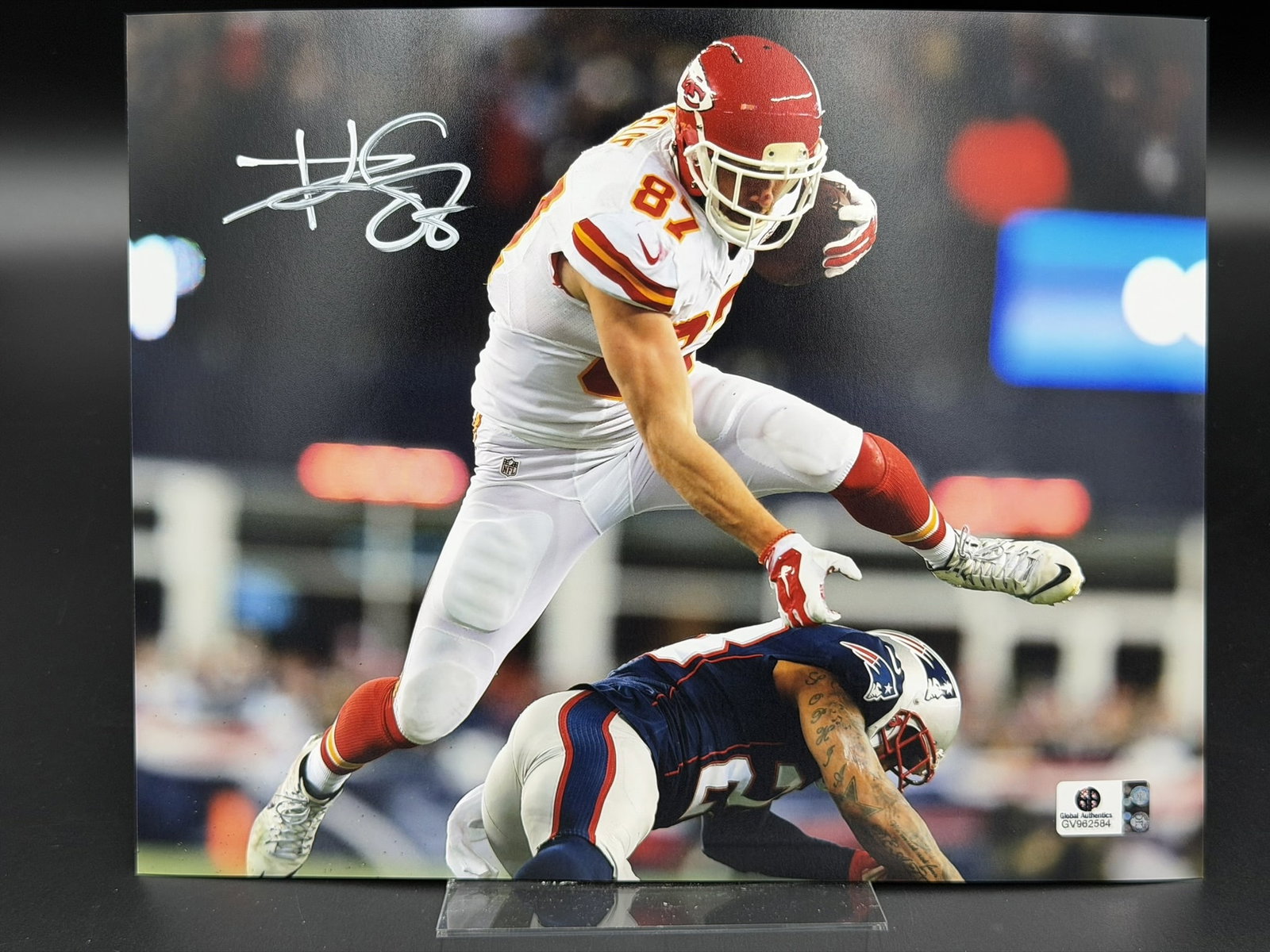 Travis Kelce Autographed Kansas City Chiefs 8" × 10" Photo w/ GA COA (1 of 6)