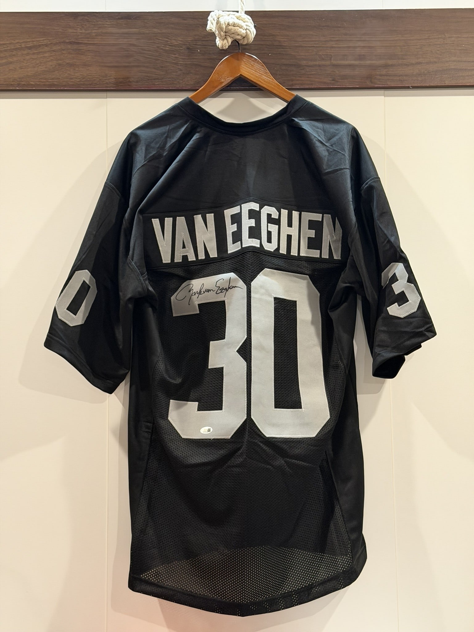 Mark Van Eeghen Signed Raiders #30 NFL Jersey JSA COA NWOT: Oakland (now Las Vegas) Raiders football jersey personally signed by Mark Van Eeghen in black marker across the reverse number "30." The jersey features Van Eeghen nameplate, player number 30, and Rai