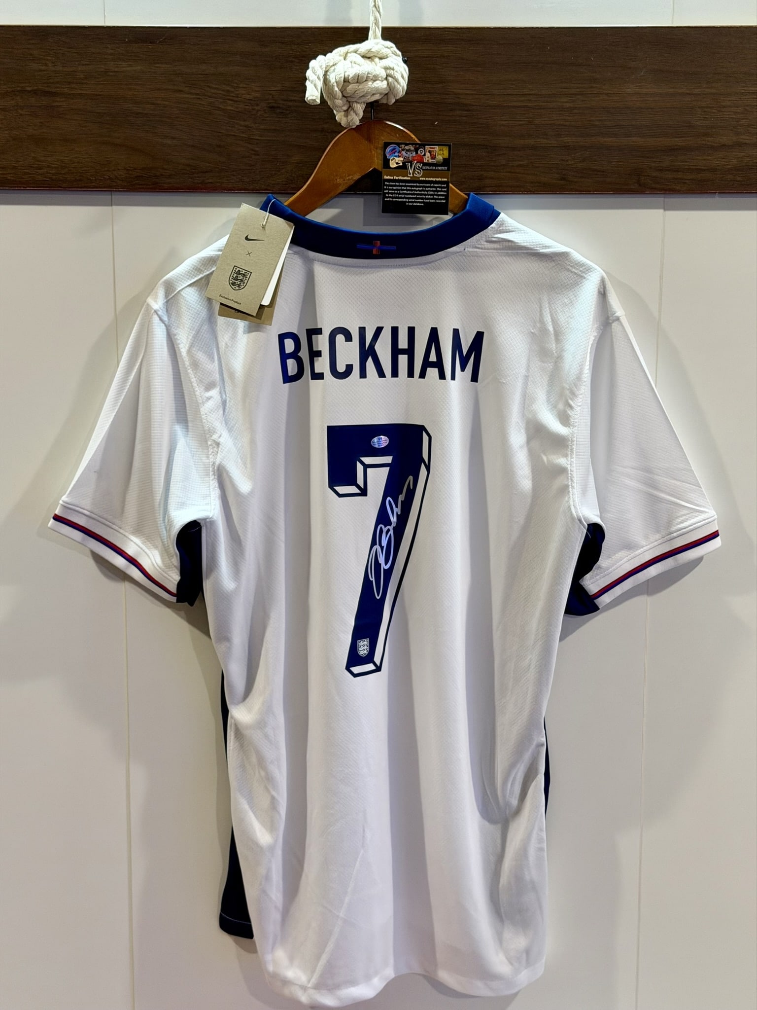 David Beckham Signed England National Team Nike Home Jersey Size XL VS Autographs COA (1 of 14)