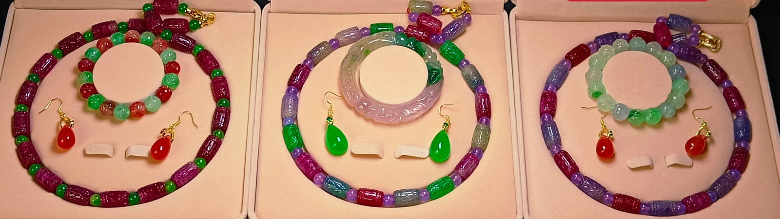 Dragon Stone Type Colorful Jadeite Dzi Bead Necklace Jewelry Set (3 pieces): Dragon Stone Type Colorful Jadeite Dzi Bead Necklace Jewelry Set (3 pieces) Provenance:Private collection, Brussels, Belgium. Our cooperative logistics services provider expertly handles both domestic