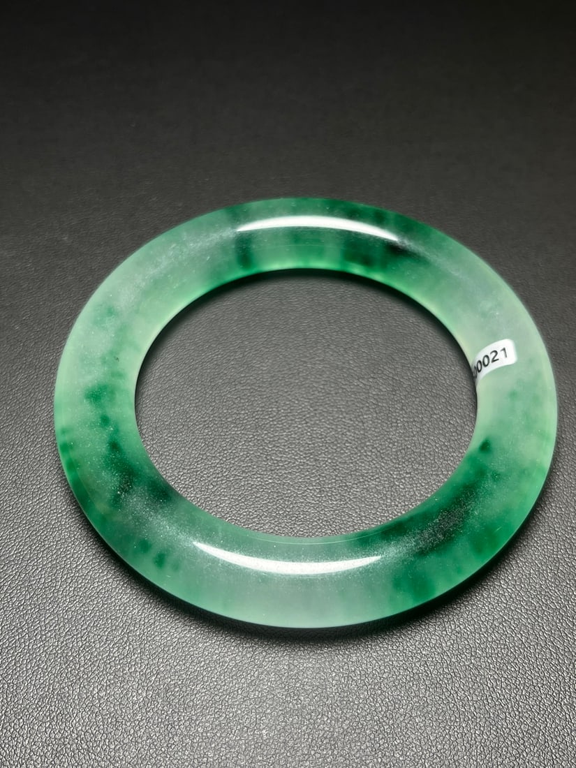 Jadeite green floating flower bracelet (1 of 9)