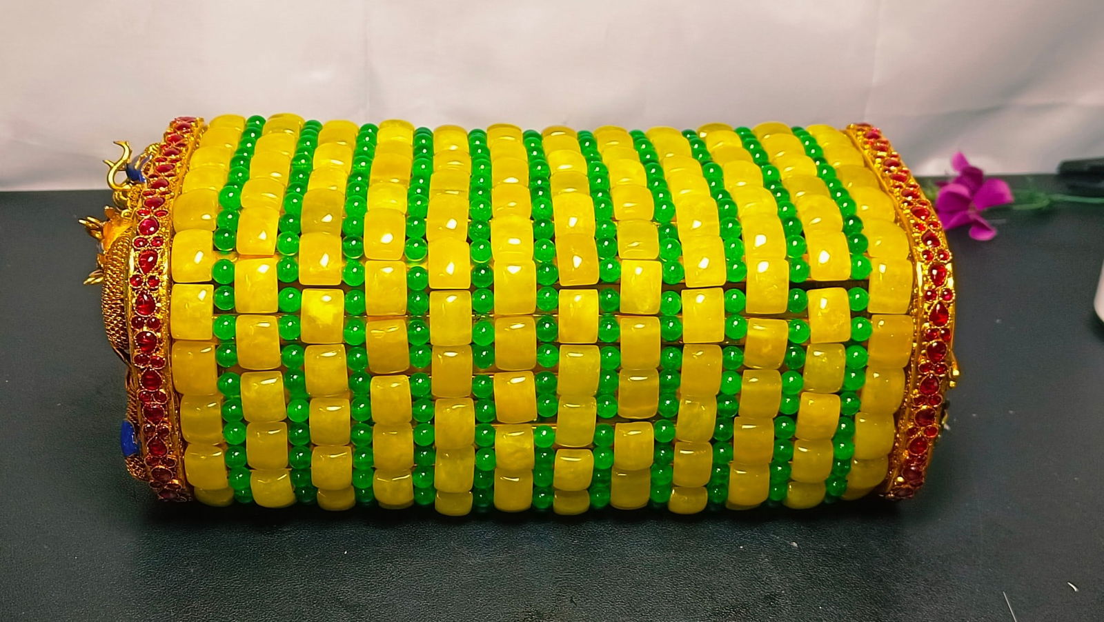 Dragon Stone Yellow Jadeite Dragon and Phoenix Auspicious Pillow: Dragon Stone Yellow Jadeite Dragon and Phoenix Auspicious Pillow Provenance:from a private collector in Ankara, Turkey. Our cooperative logistics services provider expertly handles both domestic and g