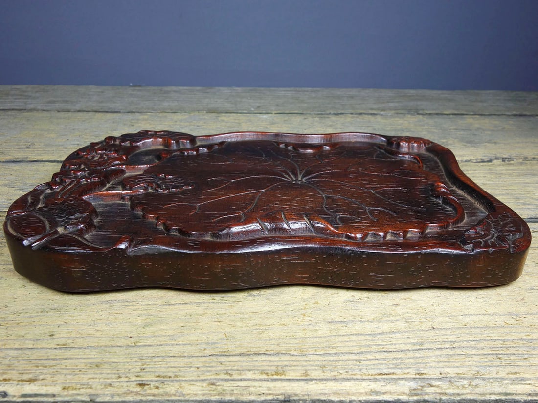 Formerly owned: Rosewood tea tray with exquisite lotus carving (1 of 9)