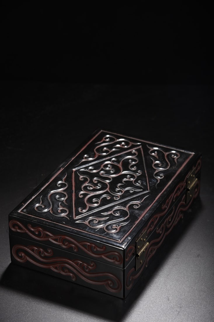Carved lacquer cloud pattern storage box - 7