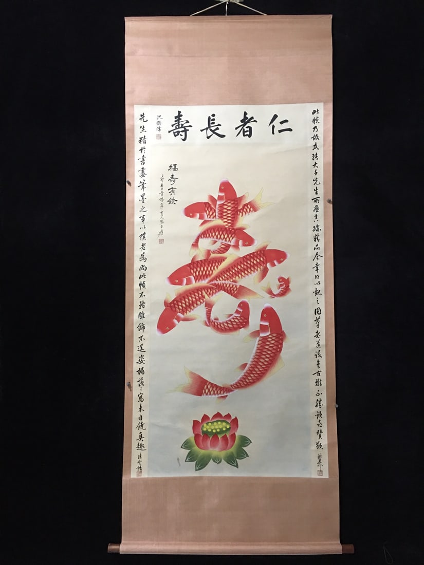 Zhang Daqian's Nine Fish Stacked Longevity: Exquisite large four-foot hanging scroll painting with border, Zhang Daqian's "Nine Fish Stacked on Longevity," purely hand-painted, actual product photographed, one item per image, framed. Dimensions