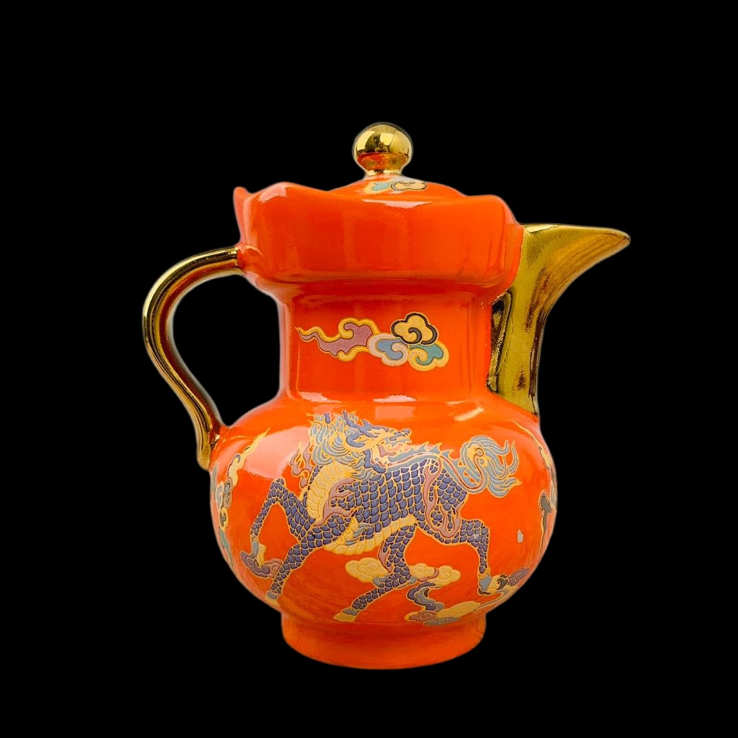 Song Dynasty Ru Ware Gilded and Enameled Pot (1 of 9)