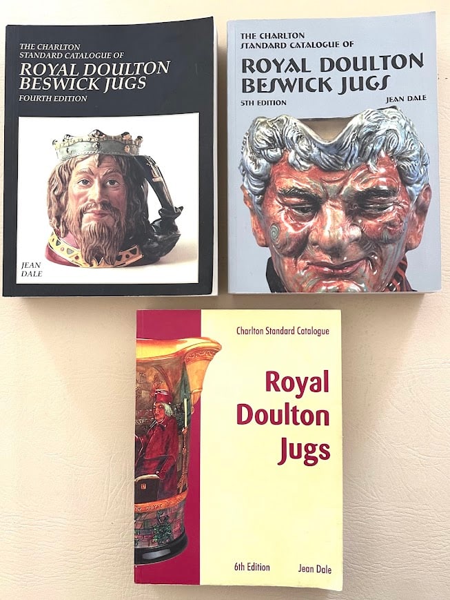 [Royal Doulton] Three reference volumes as: (1 of 11)
