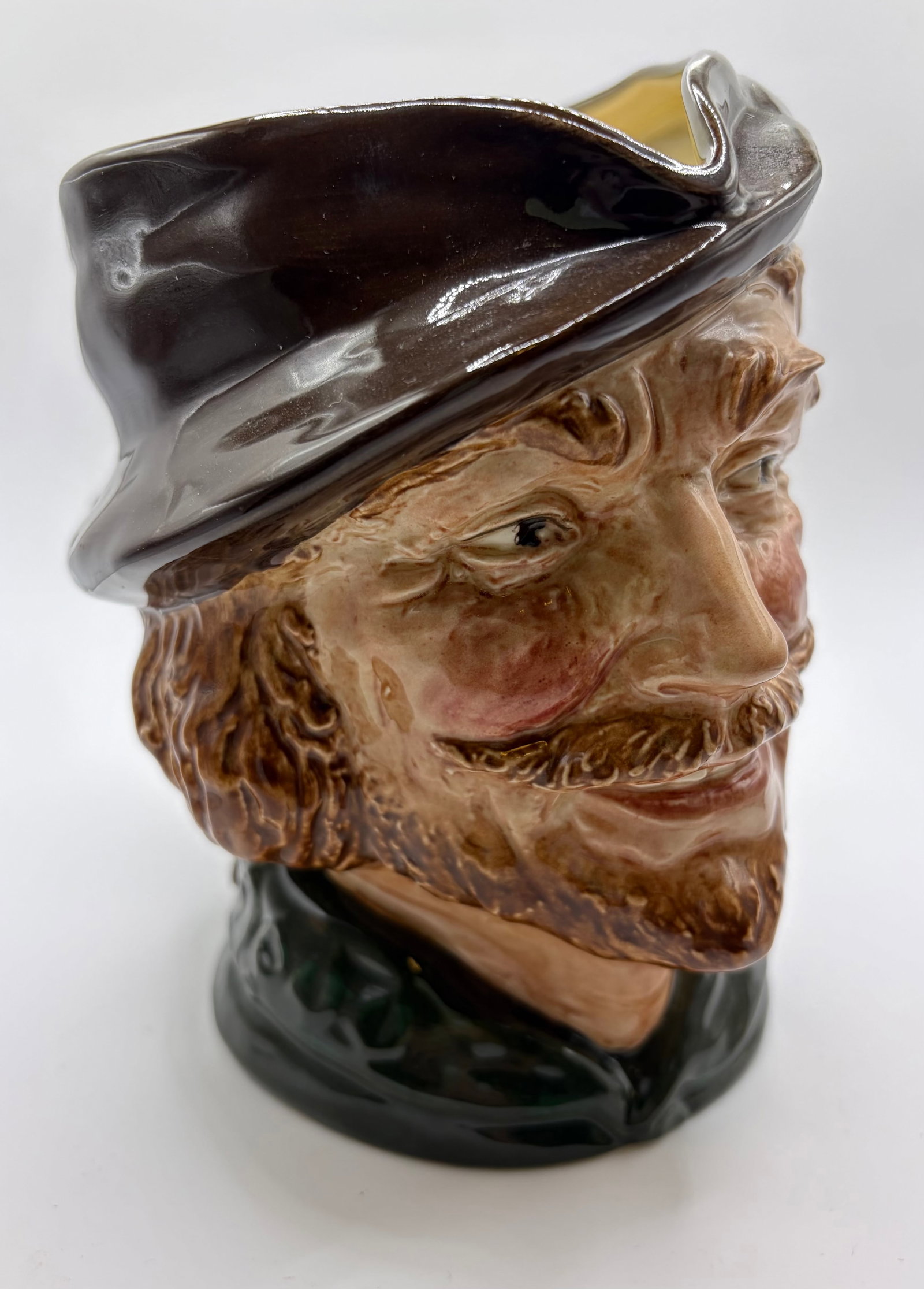 Royal Doulton Robin Hood Toby Jug (1 of 5)